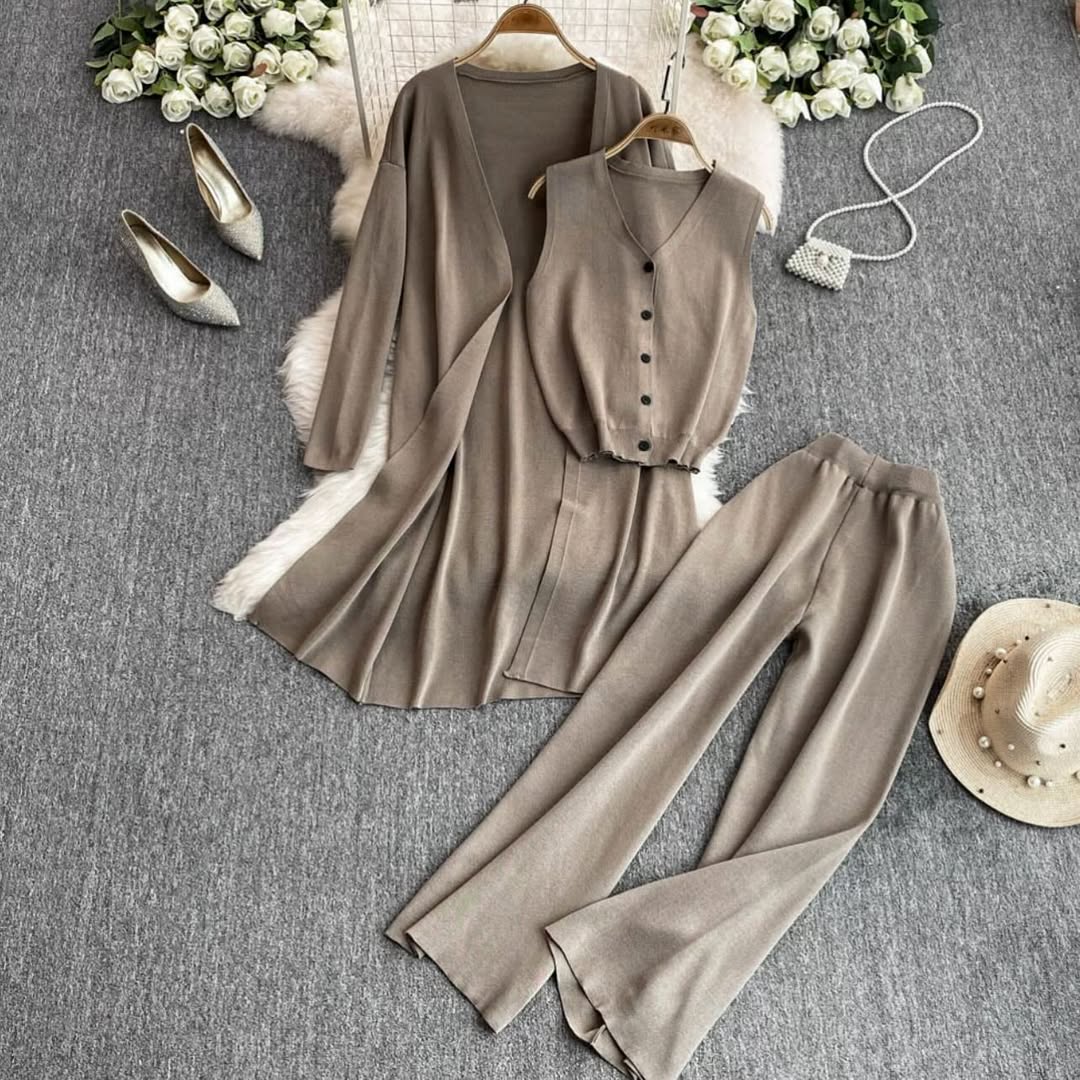 Long Gown Style 3-Pcs Winter Co-Ord Suit. TS-26